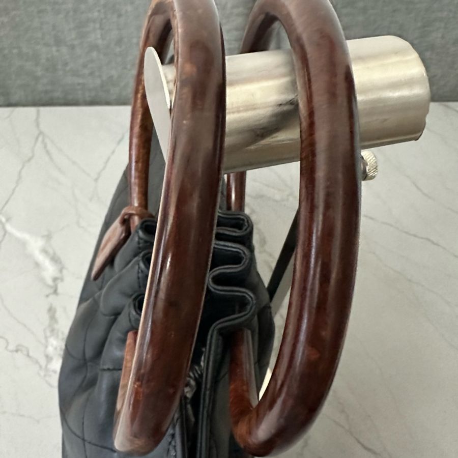 Chanel wood handle bag-3