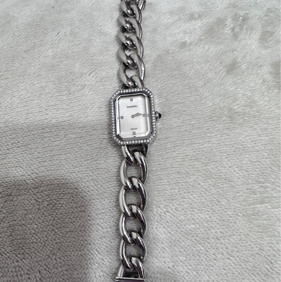 Chanel 銀色首映表 外圈60顆鑽S號 貝殼面環鑽 4點鑽-6