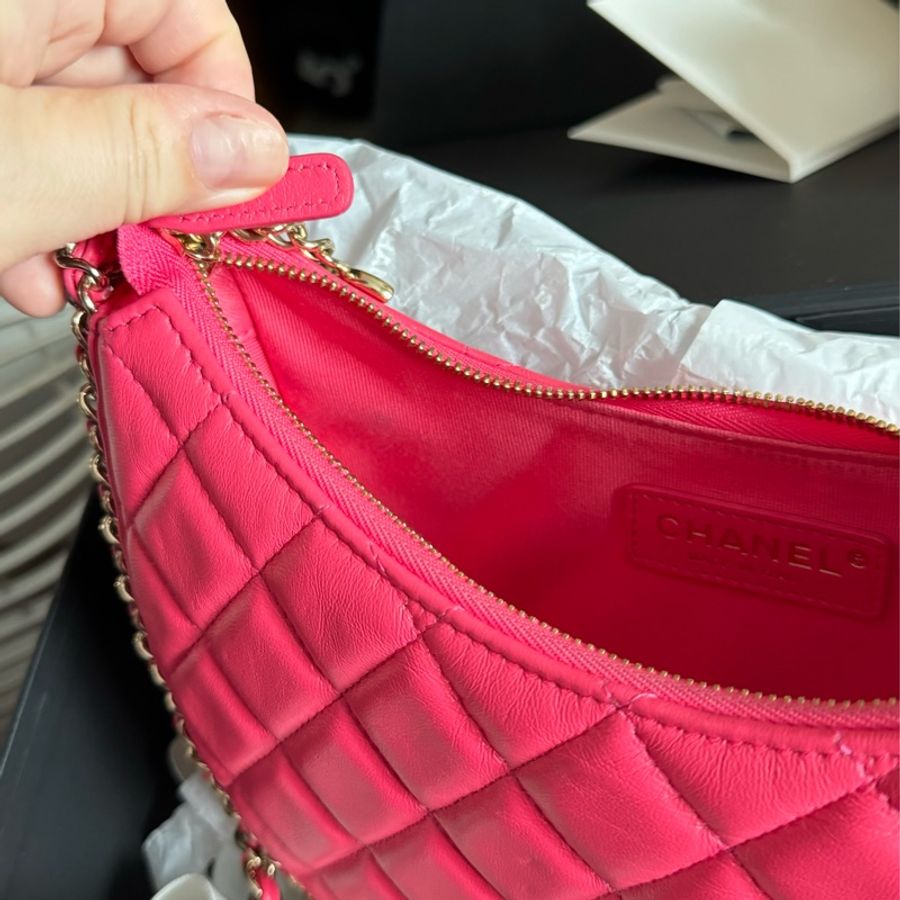 急售:CHANEL 23P HOBO 粉色小包實用好裝(購於日本銀座並保有收據)-13
