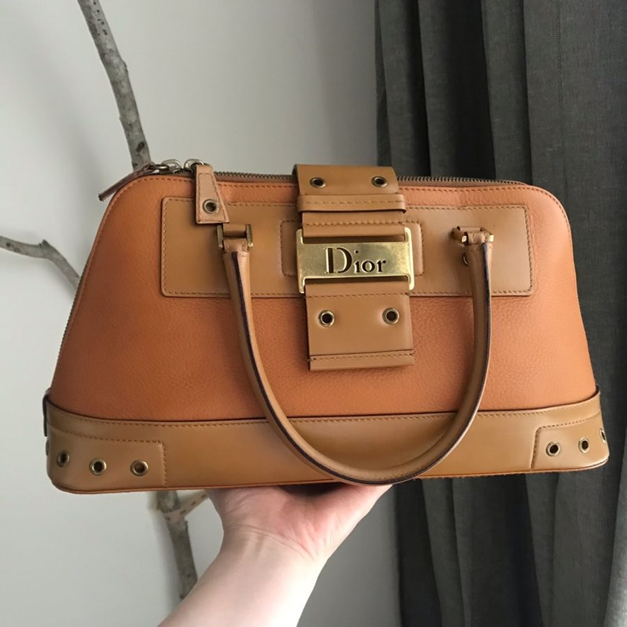 🍎優惠中🍎Dior⭐️ Dior punk包/Christian Dior Oblique貝殼包/保齡球包🪢正品🪢況好🪢手拿/手提/自➕肩Dior 貝殼包/保齡球包/手提包🪢正品🪢況好🪢手拿/手提/自➕肩帶🉑️肩背/側背/斜背🪢美拉德色🪢 🉑️肩背/側背/斜背🪢美拉德色🪢-4