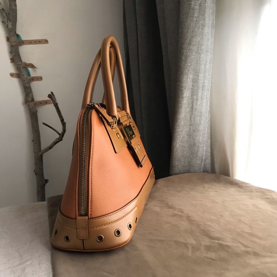 🍎優惠中🍎Dior⭐️ Dior punk包/Christian Dior Oblique貝殼包/保齡球包🪢正品🪢況好🪢手拿/手提/自➕肩Dior 貝殼包/保齡球包/手提包🪢正品🪢況好🪢手拿/手提/自➕肩帶🉑️肩背/側背/斜背🪢美拉德色🪢 🉑️肩背/側背/斜背🪢美拉德色🪢-8