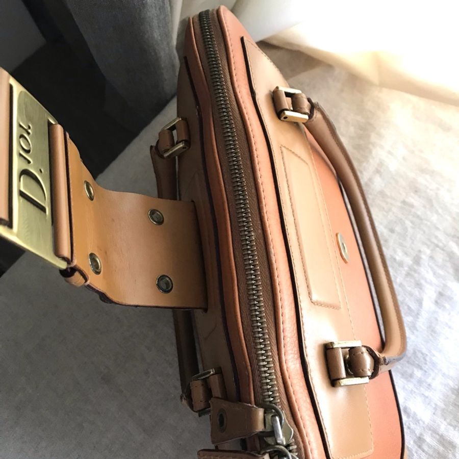 🍎優惠中🍎Dior⭐️ Dior punk包/Christian Dior Oblique貝殼包/保齡球包🪢正品🪢況好🪢手拿/手提/自➕肩Dior 貝殼包/保齡球包/手提包🪢正品🪢況好🪢手拿/手提/自➕肩帶🉑️肩背/側背/斜背🪢美拉德色🪢 🉑️肩背/側背/斜背🪢美拉德色🪢-23