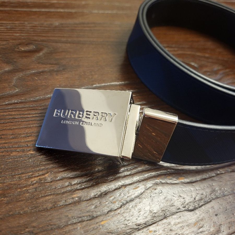 9新 男款Burberry經典格紋圖案雙面皮帶 腰帶 105cm-3