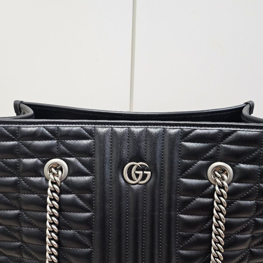 Gucci GG Marmont 銀Logo絎縫肩背包-7