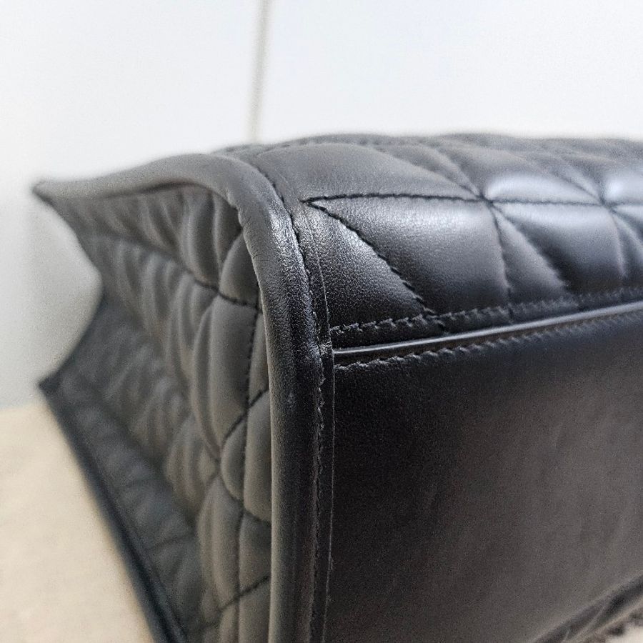 Gucci GG Marmont 銀Logo絎縫肩背包-18