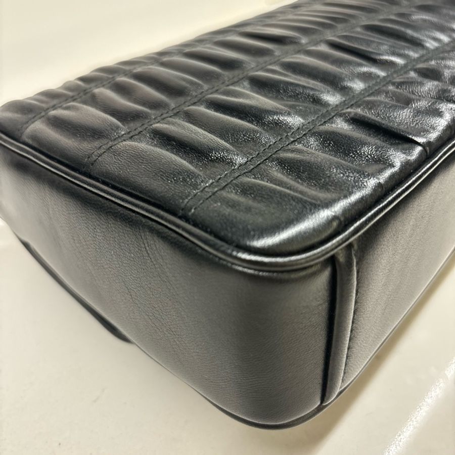 prada 皺摺包 斜背包 小香風 黑色-11