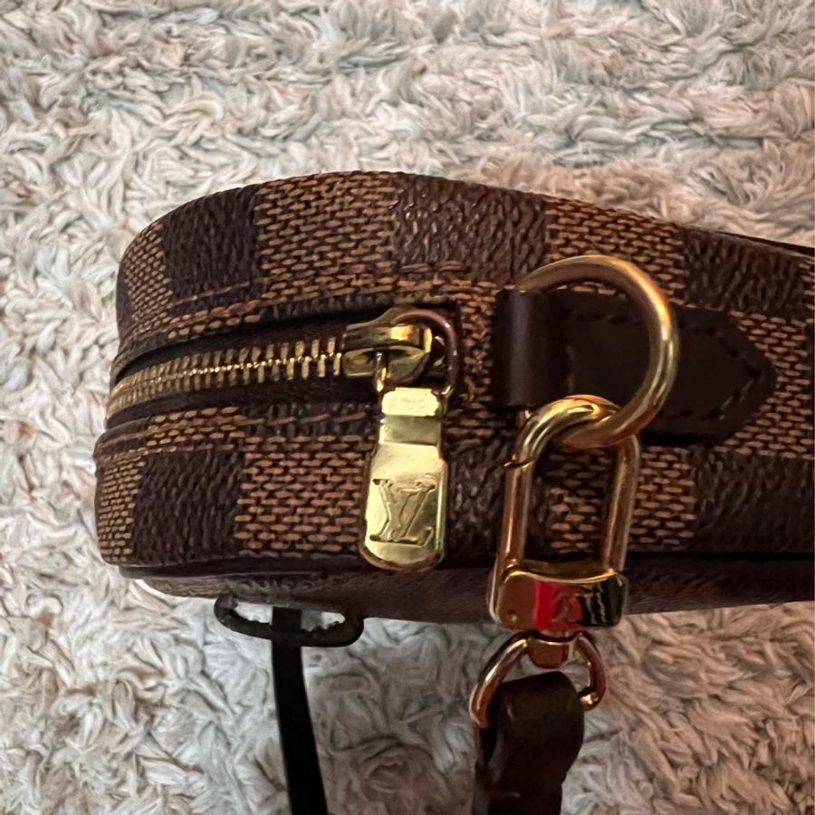 Lv棋盤格元寶小蘋果中古包-16