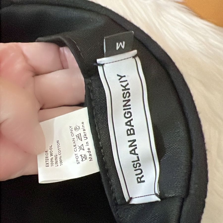 RB黑毛呢金屬飾邊報童帽M-5