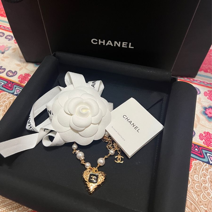 #Chanel 23K 熔岩愛心項鍊❤️ #全新未用 《特惠》-13