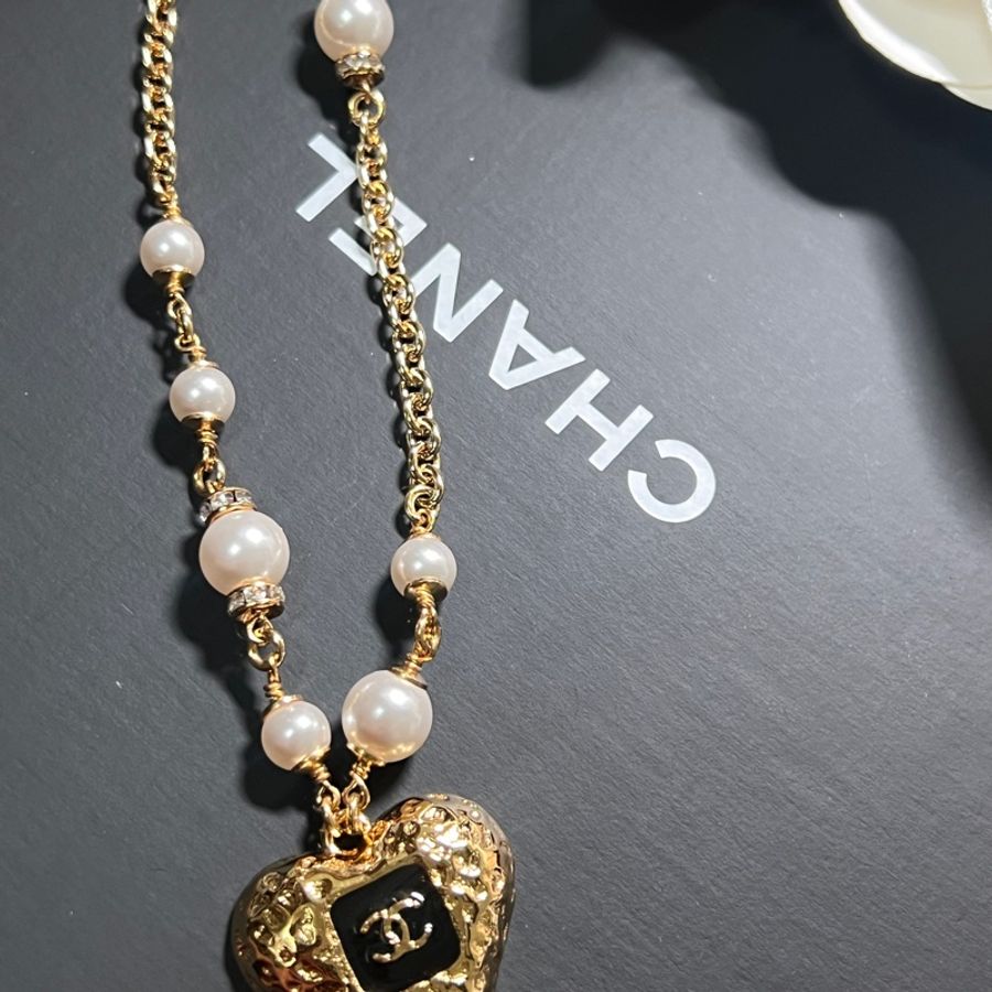 #Chanel 23K 熔岩愛心項鍊❤️ #全新未用 《特惠》-10