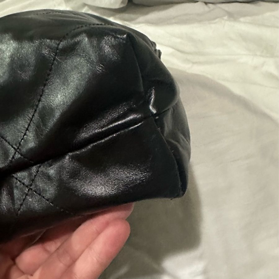Chanel 22 黑金 大號 正品-9