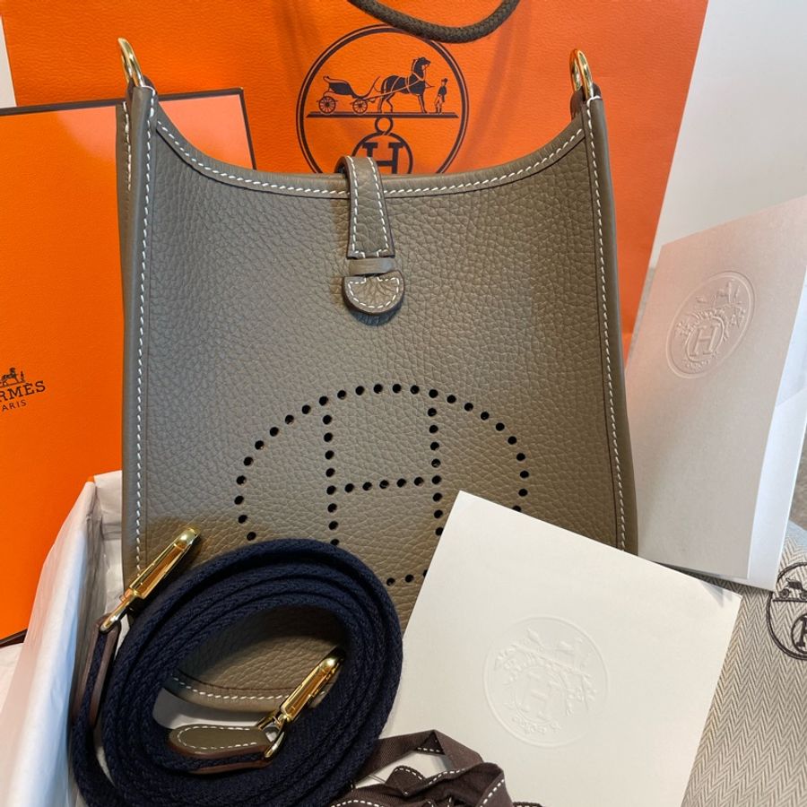Hermes Amazone 16 mini Evelyne 大象灰併藍金扣 (Etoupe/ Bleu) GHW-4