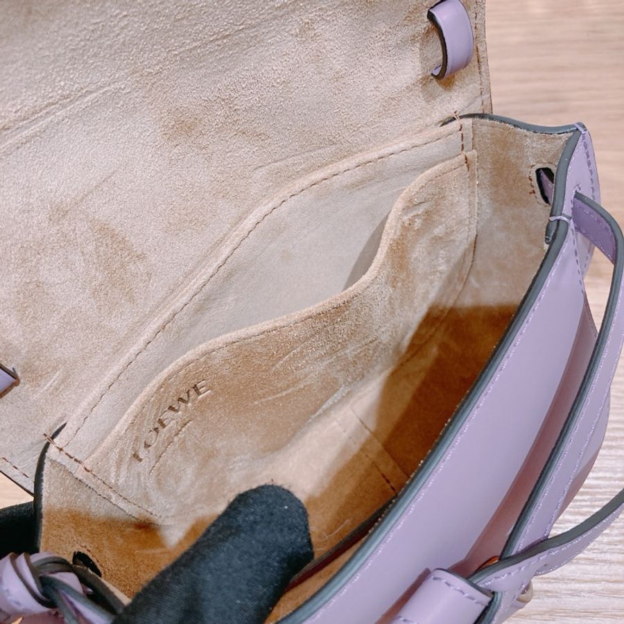 LOEWE 羅意威迷你不織布帶包包DUAL GATE MINI BAG CALFSKIN-7