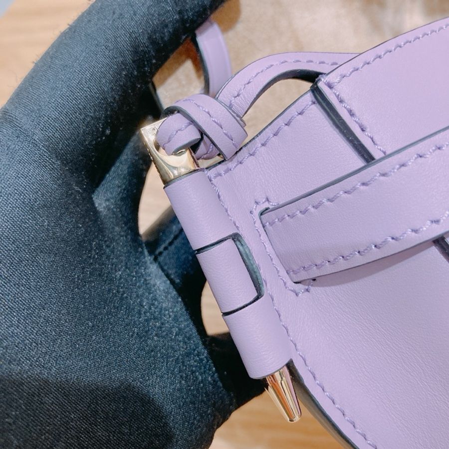 LOEWE 羅意威迷你不織布帶包包DUAL GATE MINI BAG CALFSKIN-8