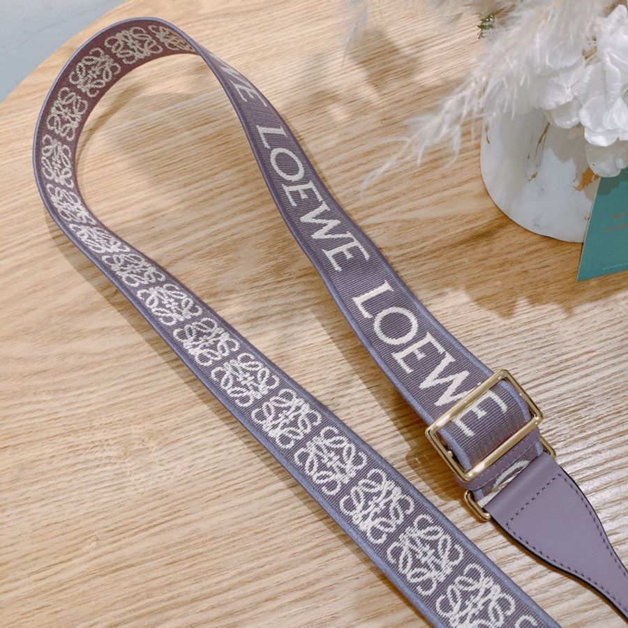 LOEWE 羅意威迷你不織布帶包包DUAL GATE MINI BAG CALFSKIN-11