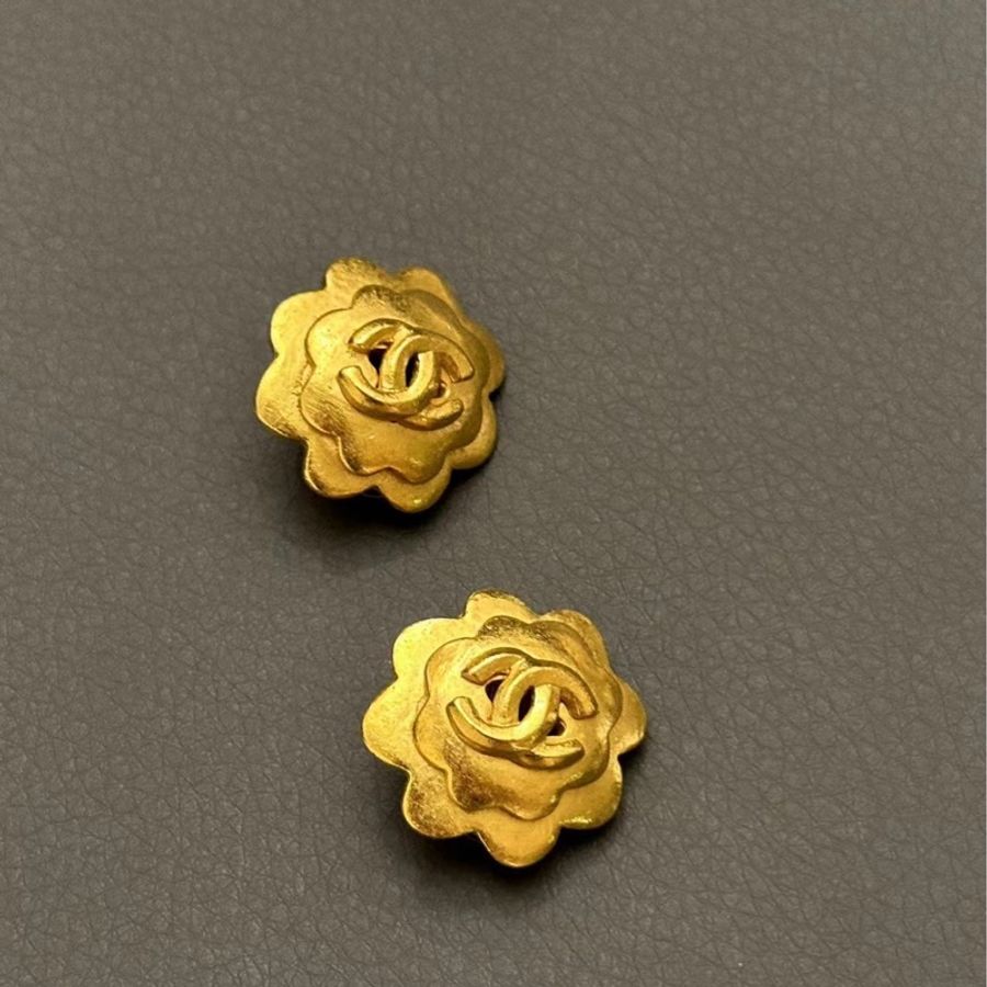 中古香奈兒金夾式耳環-0