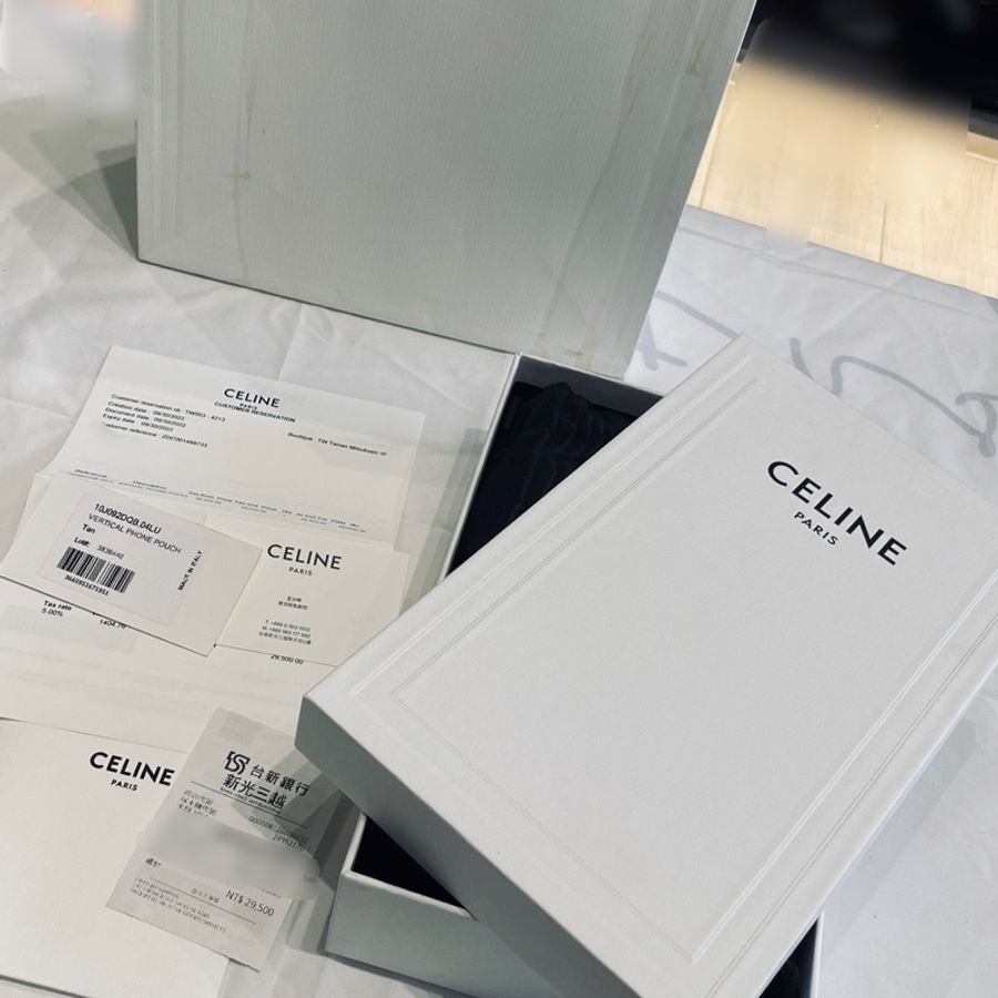 CELINE TRIOMPHE帆布凱旋門LOGO金釦手機包-21