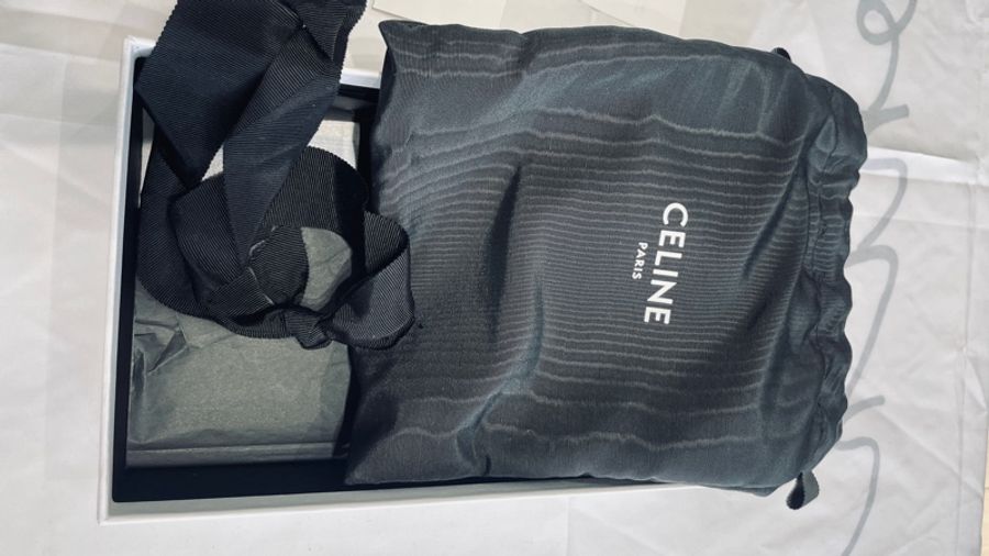 CELINE TRIOMPHE帆布凱旋門LOGO金釦手機包-24