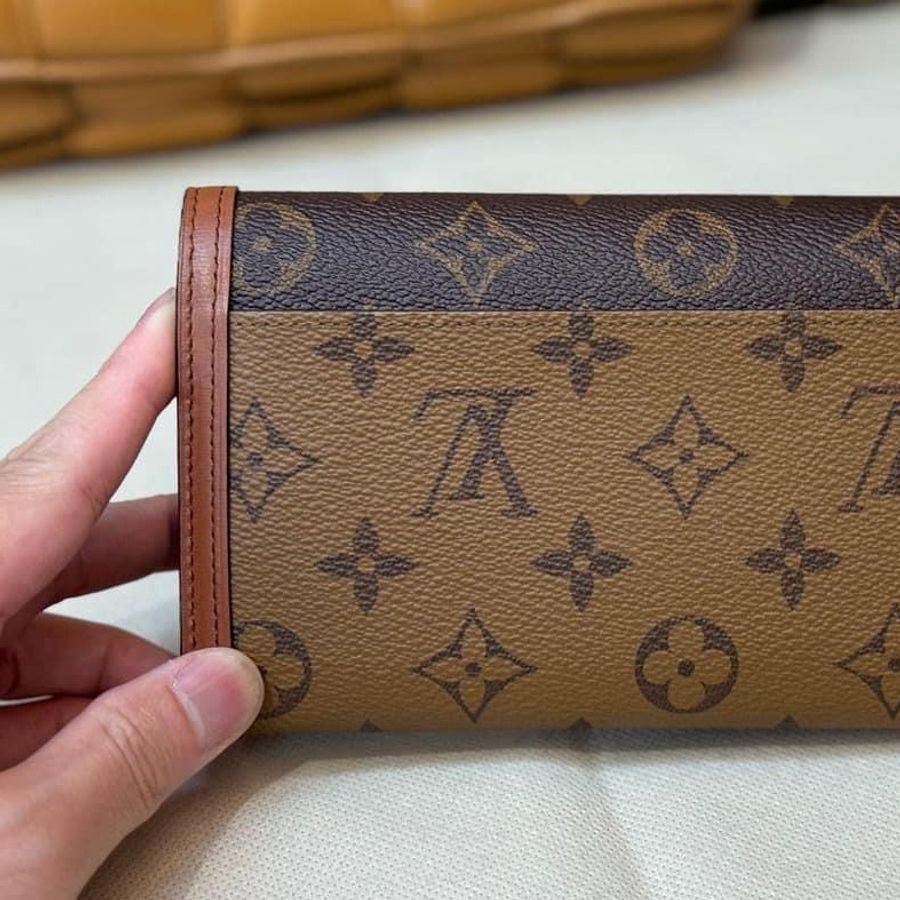 LV 新款 拼色 老花 零錢袋 發財長夾 m46645 達芙妮 95新 原價40900 割愛29800找這款的快買 🤎 🤎附盒子、購證、防塵套 正常使用痕跡 高標繞道-10
