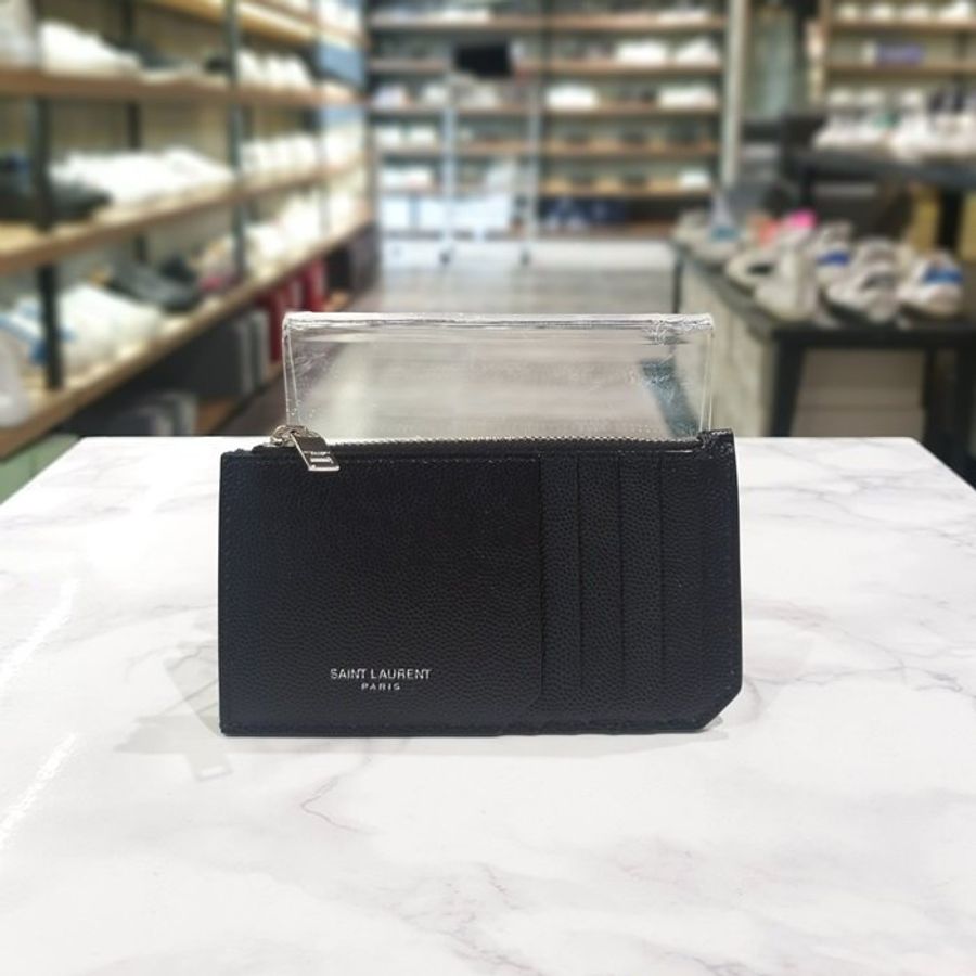 Saint Laurent 609362 魚子醬小牛皮 Monogram多層式拉鏈卡片套 黑色《2024季度★全新商品 》-6