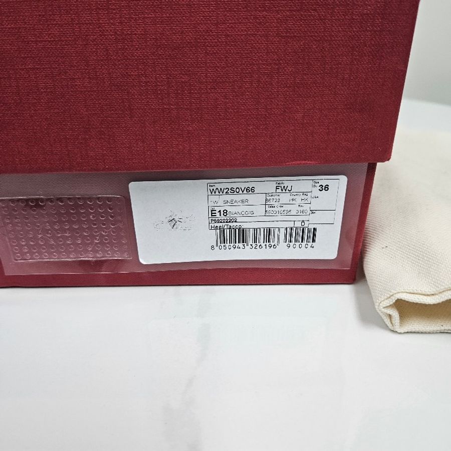 Valentino波鞋(未使用品)-22