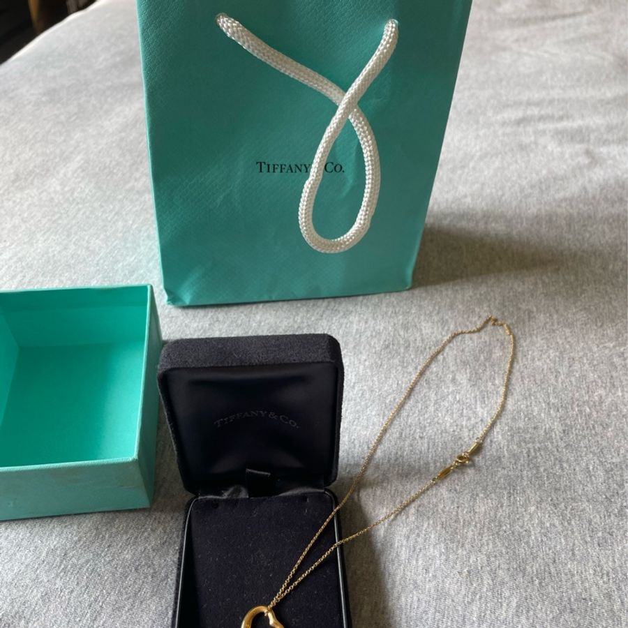 法國現貨🇫🇷 Tiffany&Co. Open Heart 18K金 愛心墜飾項鍊 16mm-6