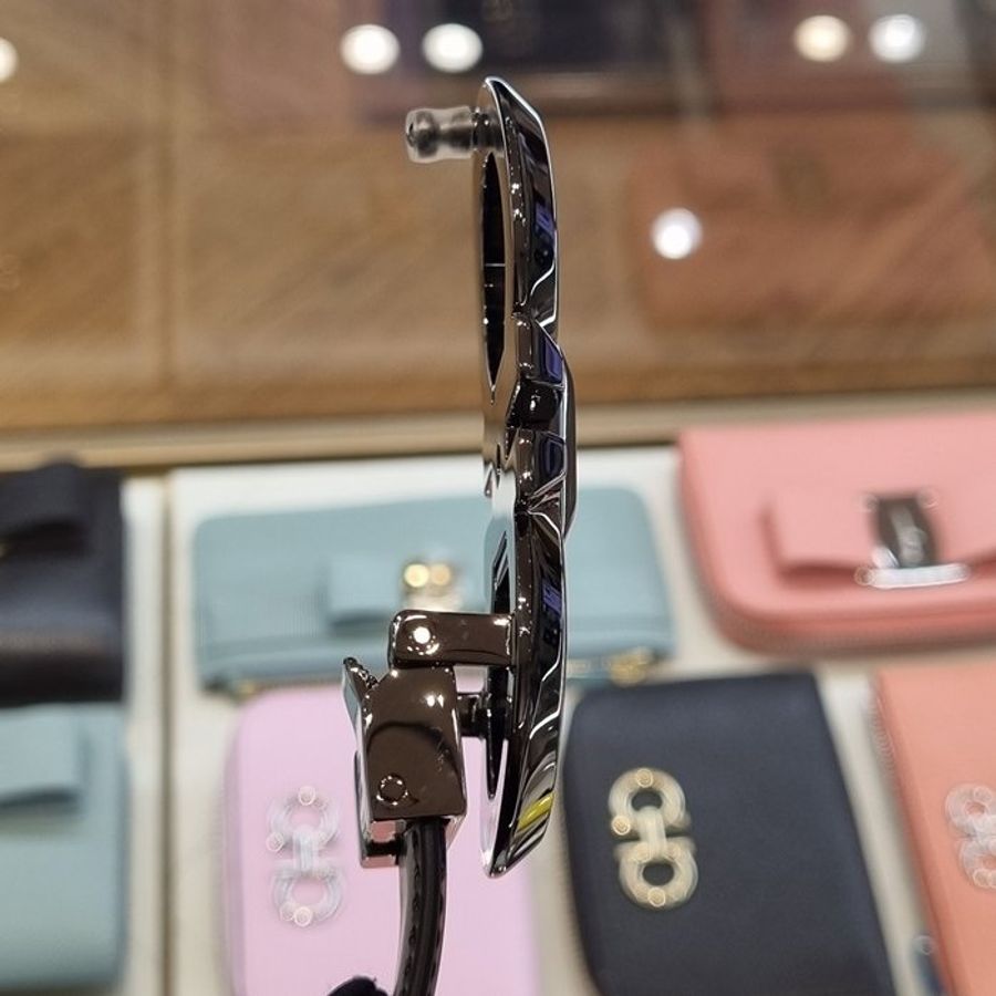 Ferragamo 770936 男款雙面可調式 Gancini 光滑小牛皮腰帶 3.5公分寬 黑色/咖啡色 95/100/105/110/115 公分《2024季度★全新商品 》-7