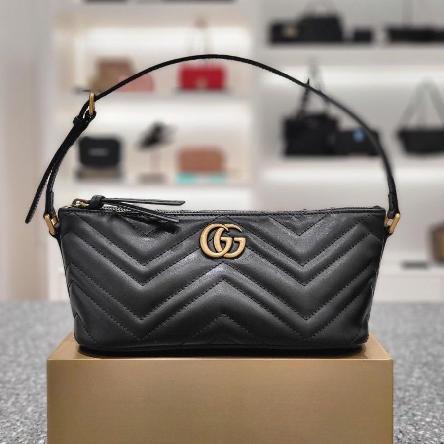 Gucci 739166 GG Marmont 绗缝肩背水餃包 黑色《2024季度★全新商品 》-2