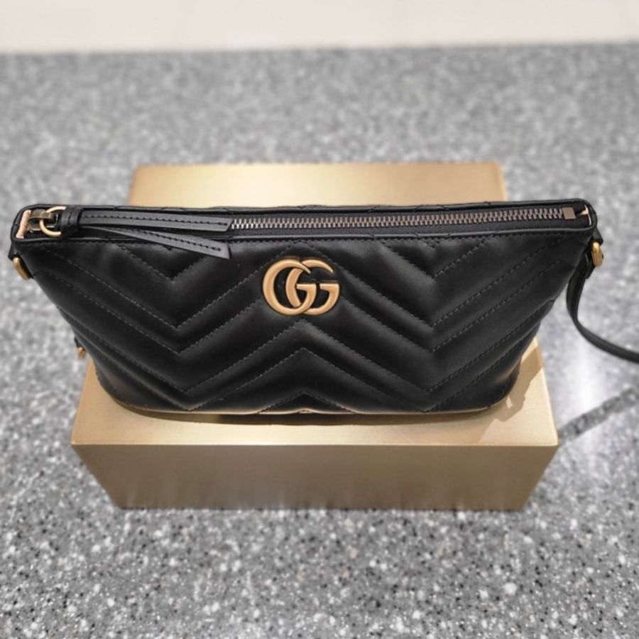 Gucci 739166 GG Marmont 绗缝肩背水餃包 黑色《2024季度★全新商品 》-7