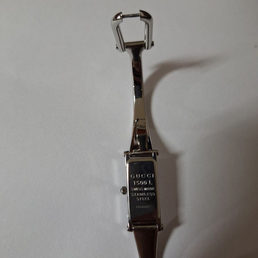 Gucci 1500L 美鑽粉色經典Logo手環錶-12
