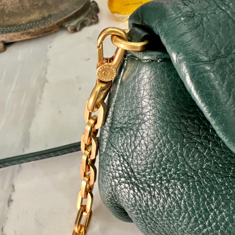 Marc Jacobs 復古銅牌鋼印綠肩背 / 斜跨包-1