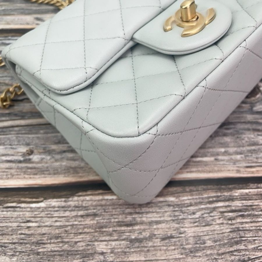 全新‼️#CHANEL 山茶花方胖 #芯片款-11