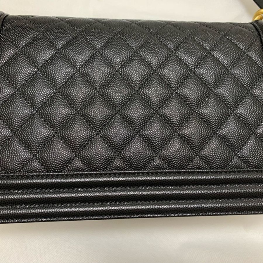 Chanel，boy 25，荔枝牛-7