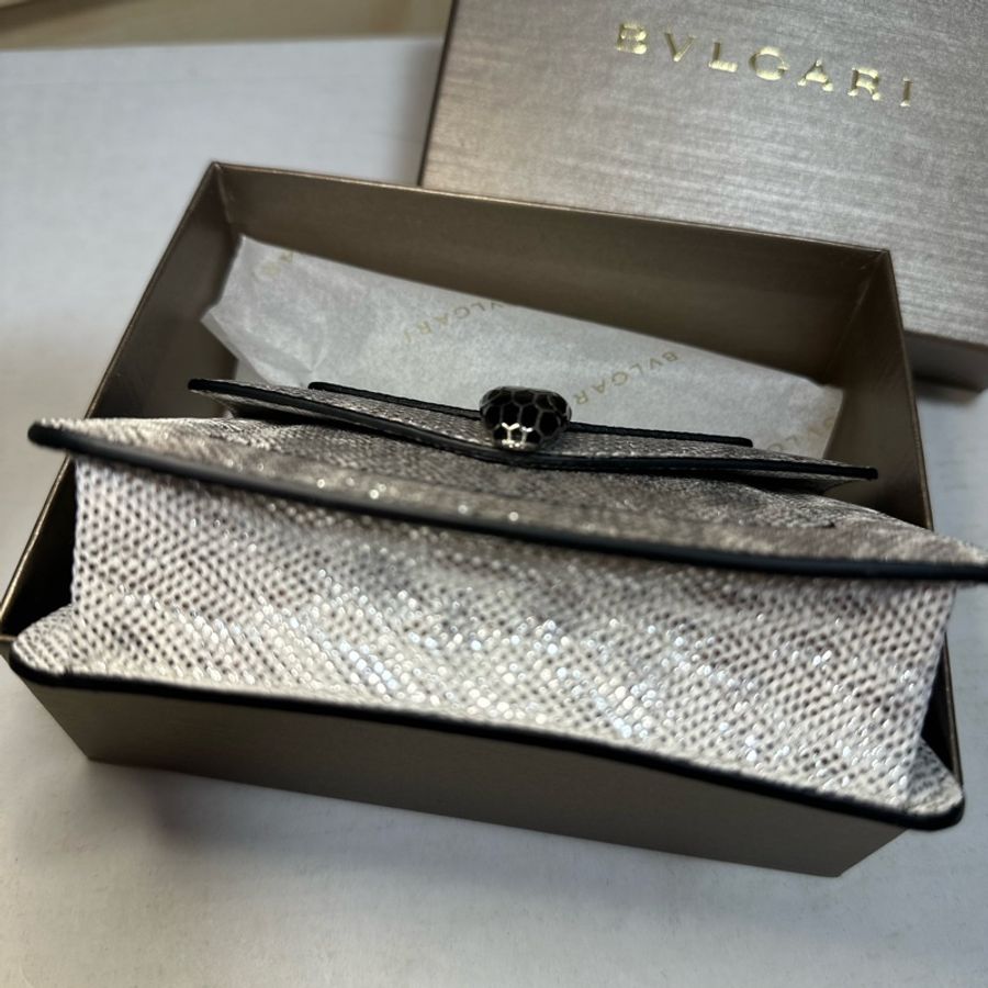 寶格麗 BVLGARI Serpenti 銀色 經典水蛇皮 蛇頭小包 (可自行加裝於其他包款肩帶上或搭配皮帶變成小腰包使用)-1