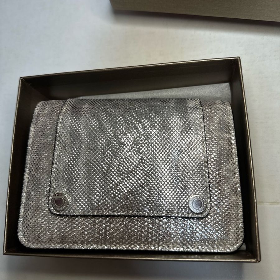 寶格麗 BVLGARI Serpenti 銀色 經典水蛇皮 蛇頭小包 (可自行加裝於其他包款肩帶上或搭配皮帶變成小腰包使用)-6
