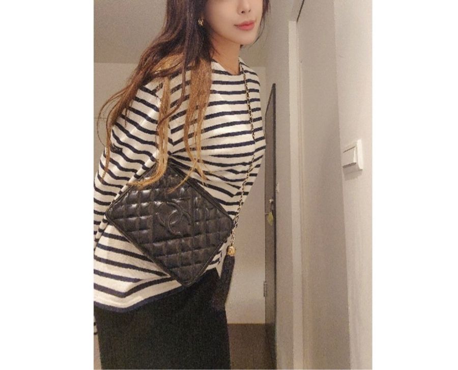 Chanel Vintage漆皮方塊相機肩背包/斜背包-4