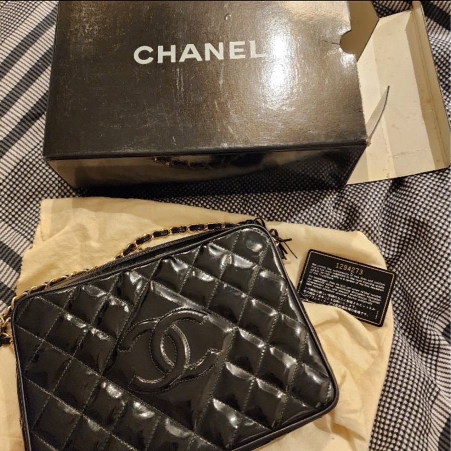 Chanel Vintage漆皮方塊相機肩背包/斜背包-16