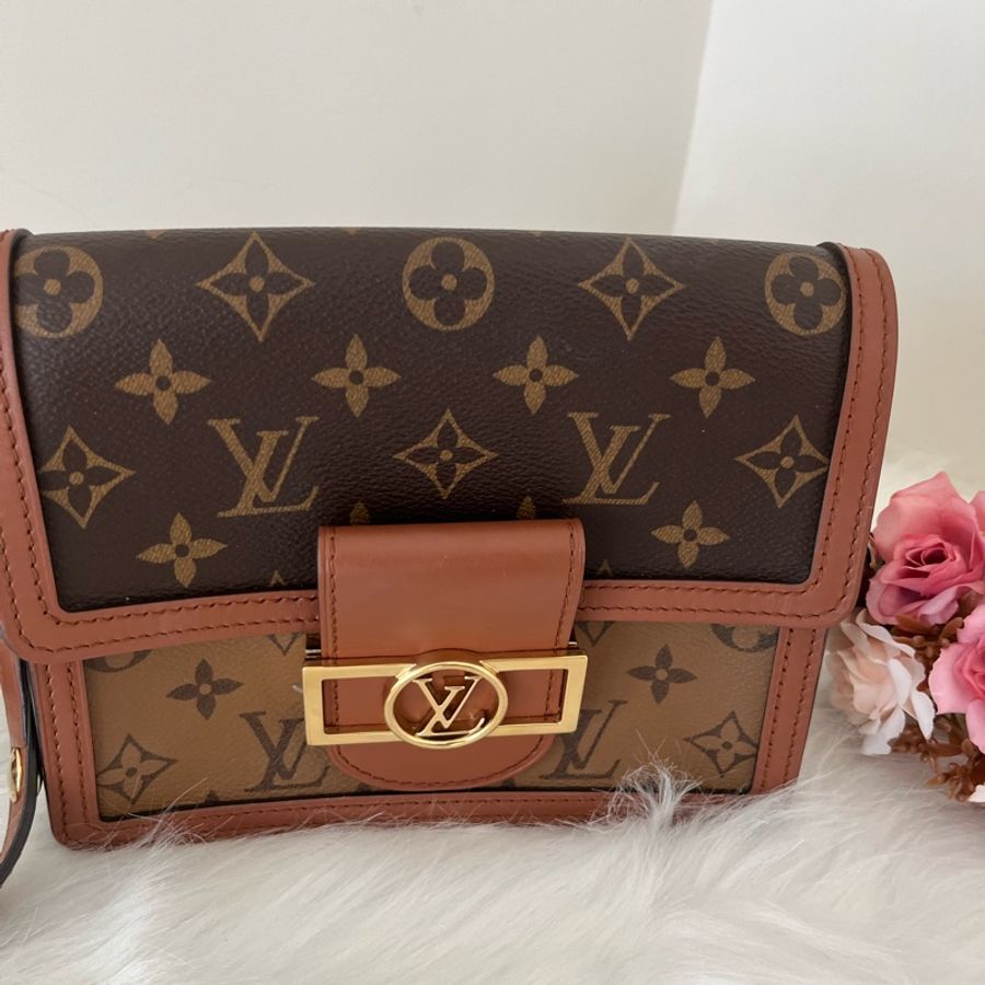 (特定客人已訂)LV M44580 DAUPHINE系列帆Reverse皮革飾邊帆布肩斜背包-1