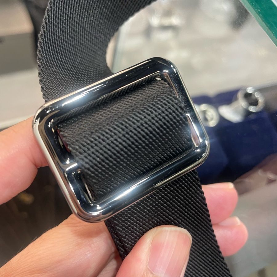 LV 胸口包/腰包 黑花 PM M46035 9成新-17