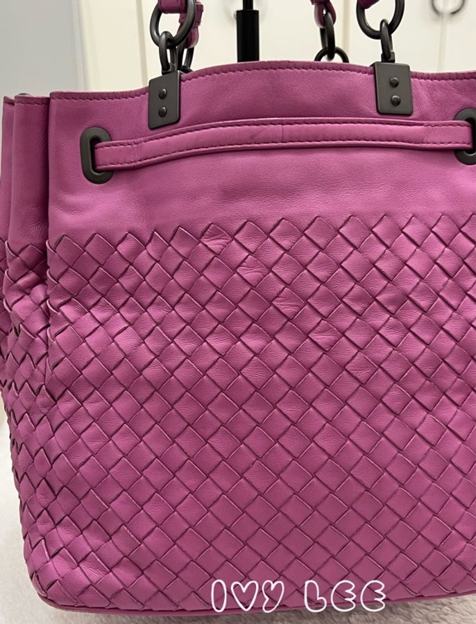BOTTEGA VENETA 經典編織皮革手提包 斜背包 二用水桶包  蘭花紫  二手精品-21