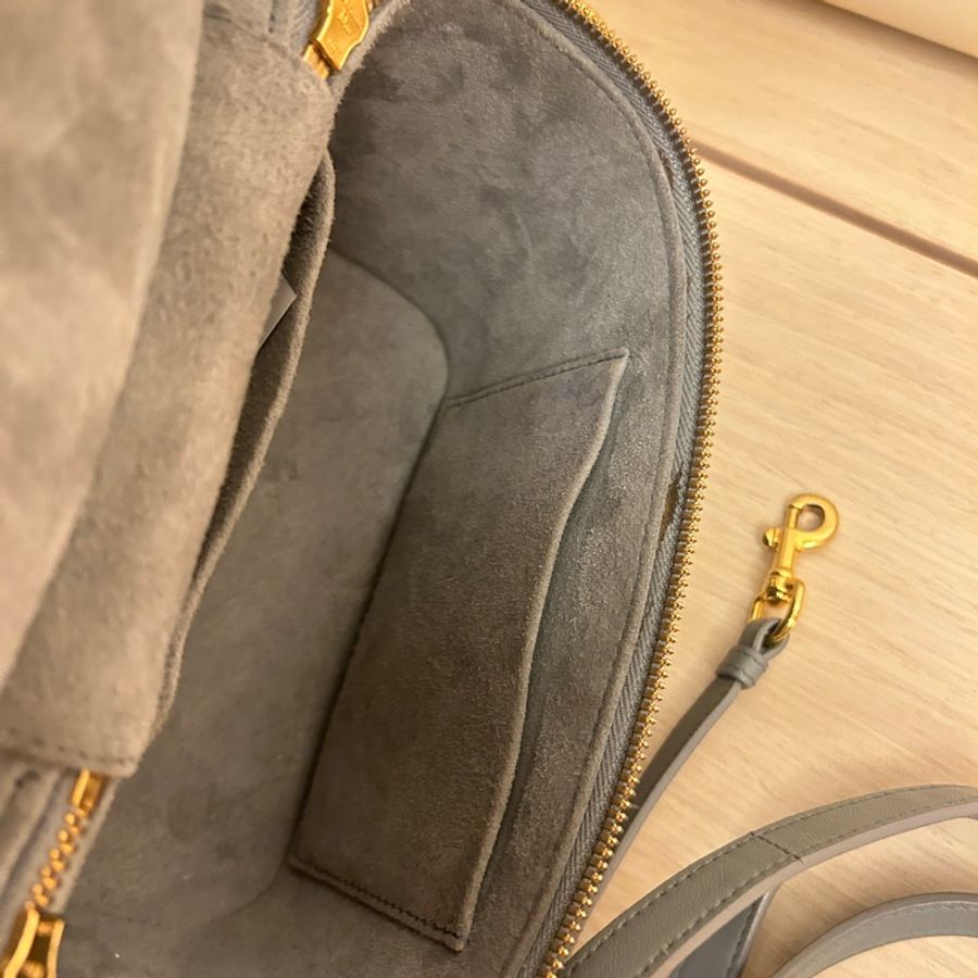 Dior 小碼 超甜 DiorTravel 化妝包 超美全皮革 藍灰色 很好裝-15