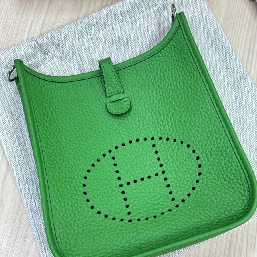 全新 Hermes Mini Evelyn 16 絲藍綠 夏天小包 B刻-6