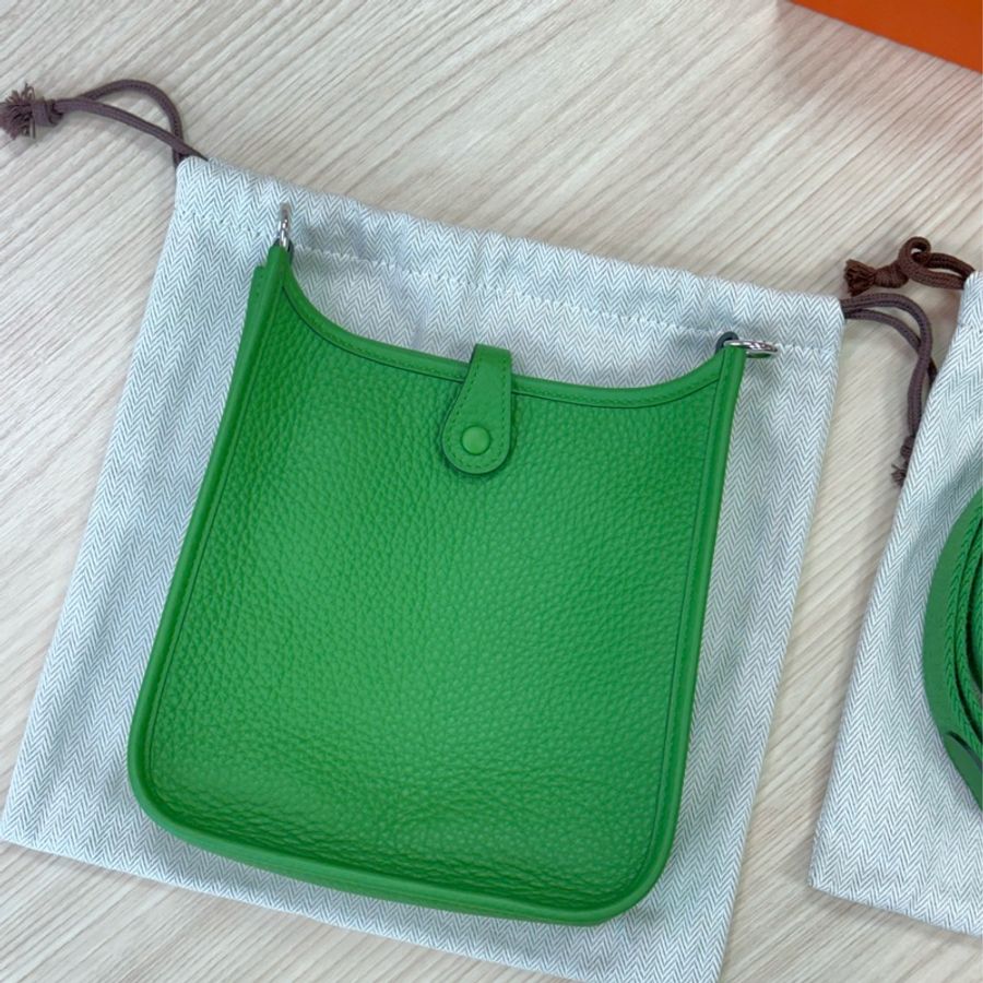 全新 Hermes Mini Evelyn 16 絲藍綠 夏天小包 B刻-9