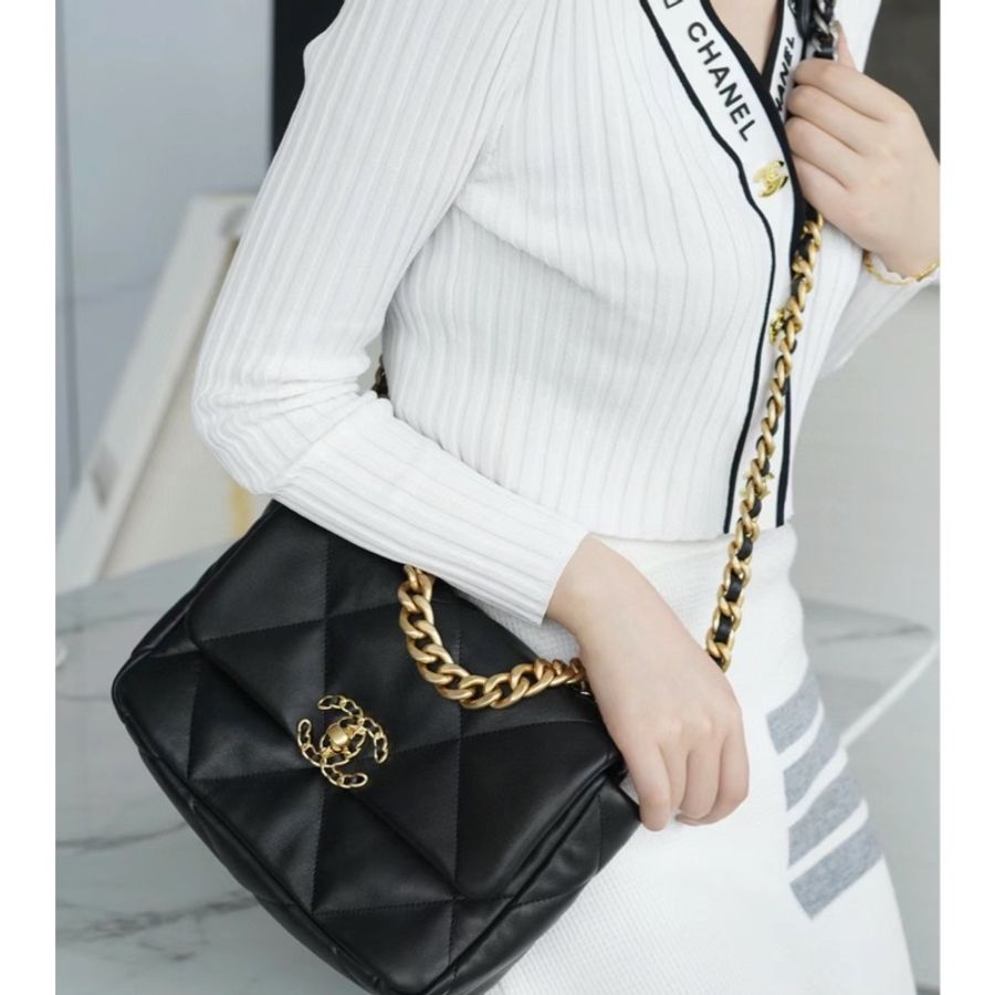 Chanel 19 bag黑金小號黃金尺寸🥹至少9新❤️🔥-4