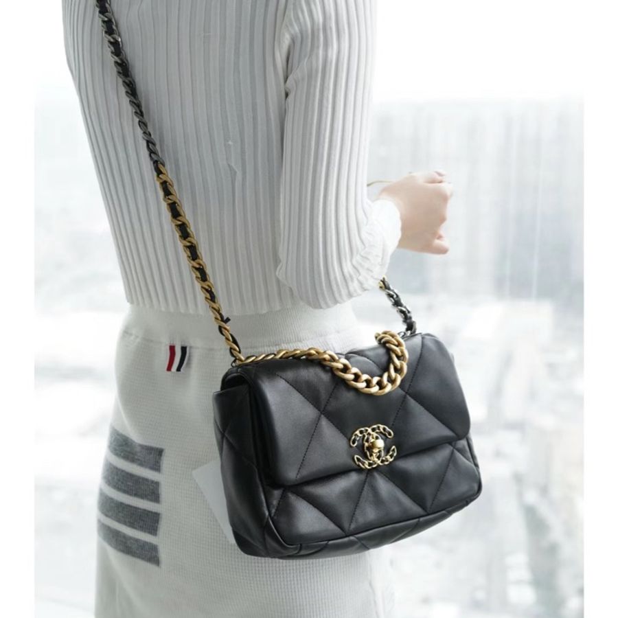 Chanel 19 bag黑金小號黃金尺寸🥹至少9新❤️🔥-5