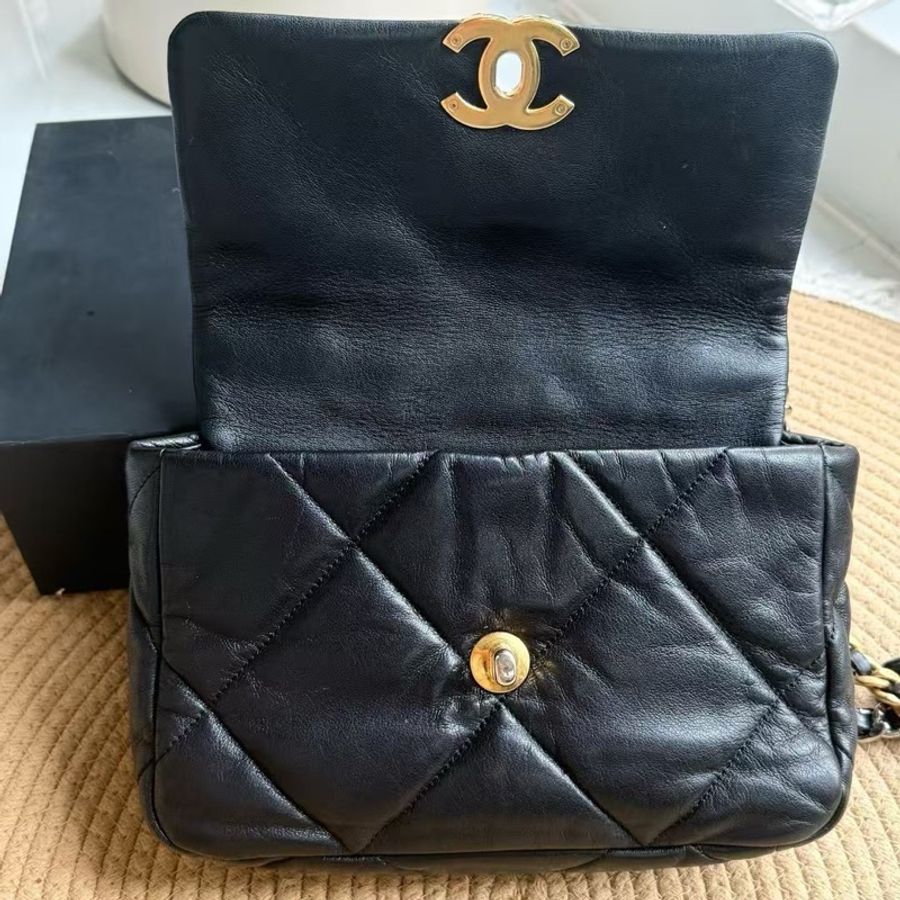 Chanel 19 bag黑金小號黃金尺寸🥹至少9新❤️🔥-21