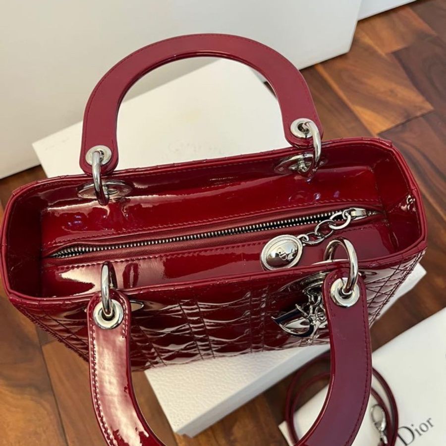 Lady Dior Handbag(五格戴妃包)Size:M-5