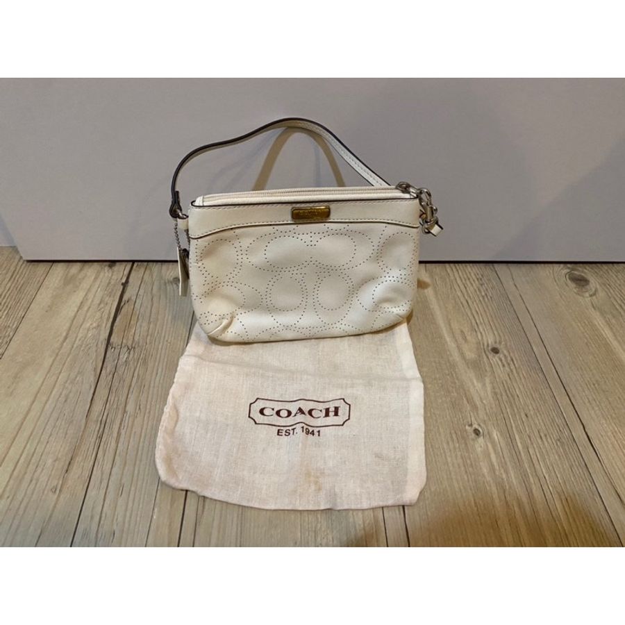 Coach 真皮 奶油白 手拿包$1000-8