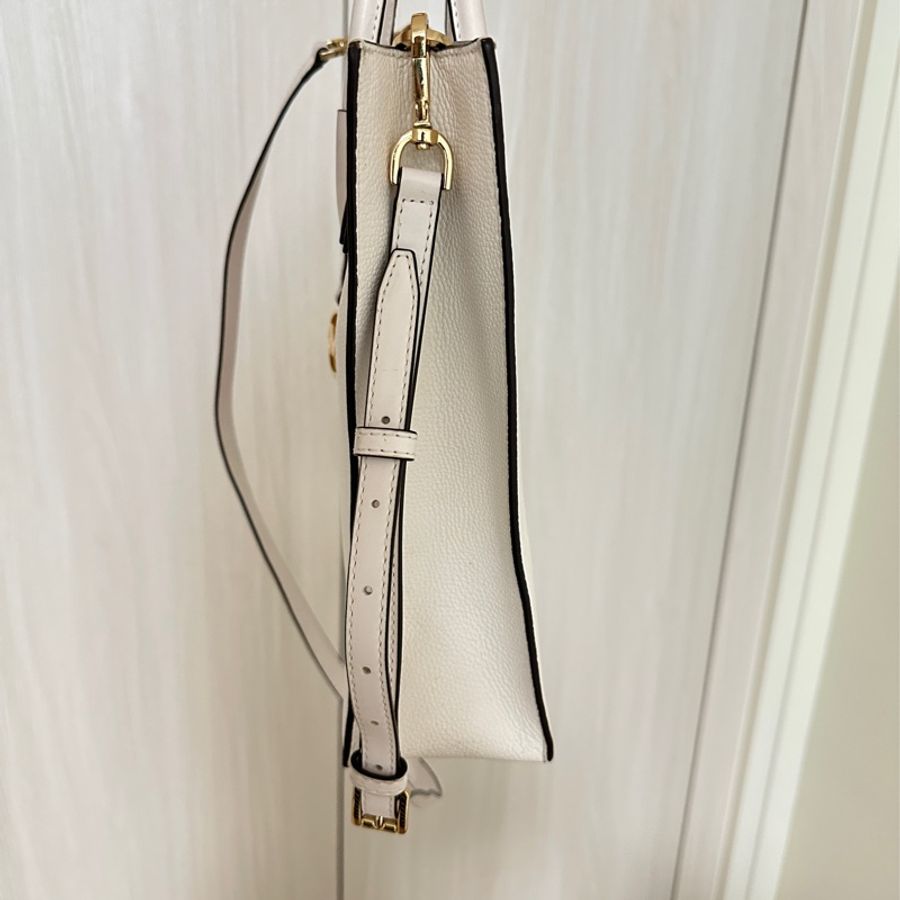 MICHAEL KORS MK包包 直式 白色-4