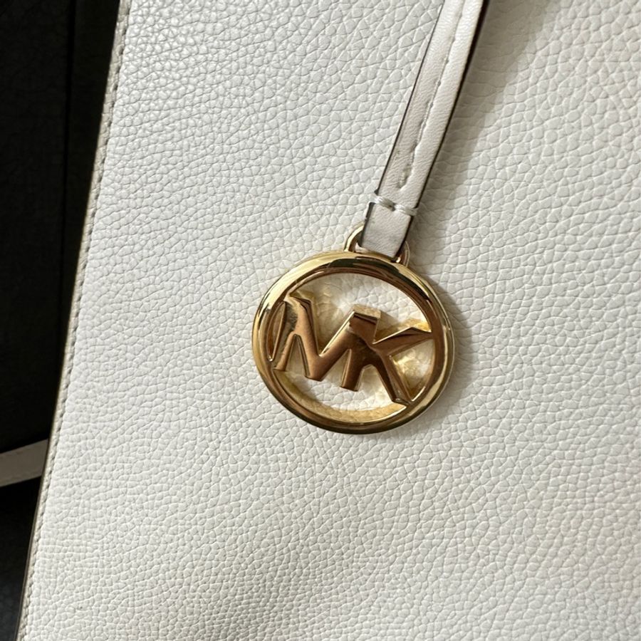 MICHAEL KORS MK包包 直式 白色-11